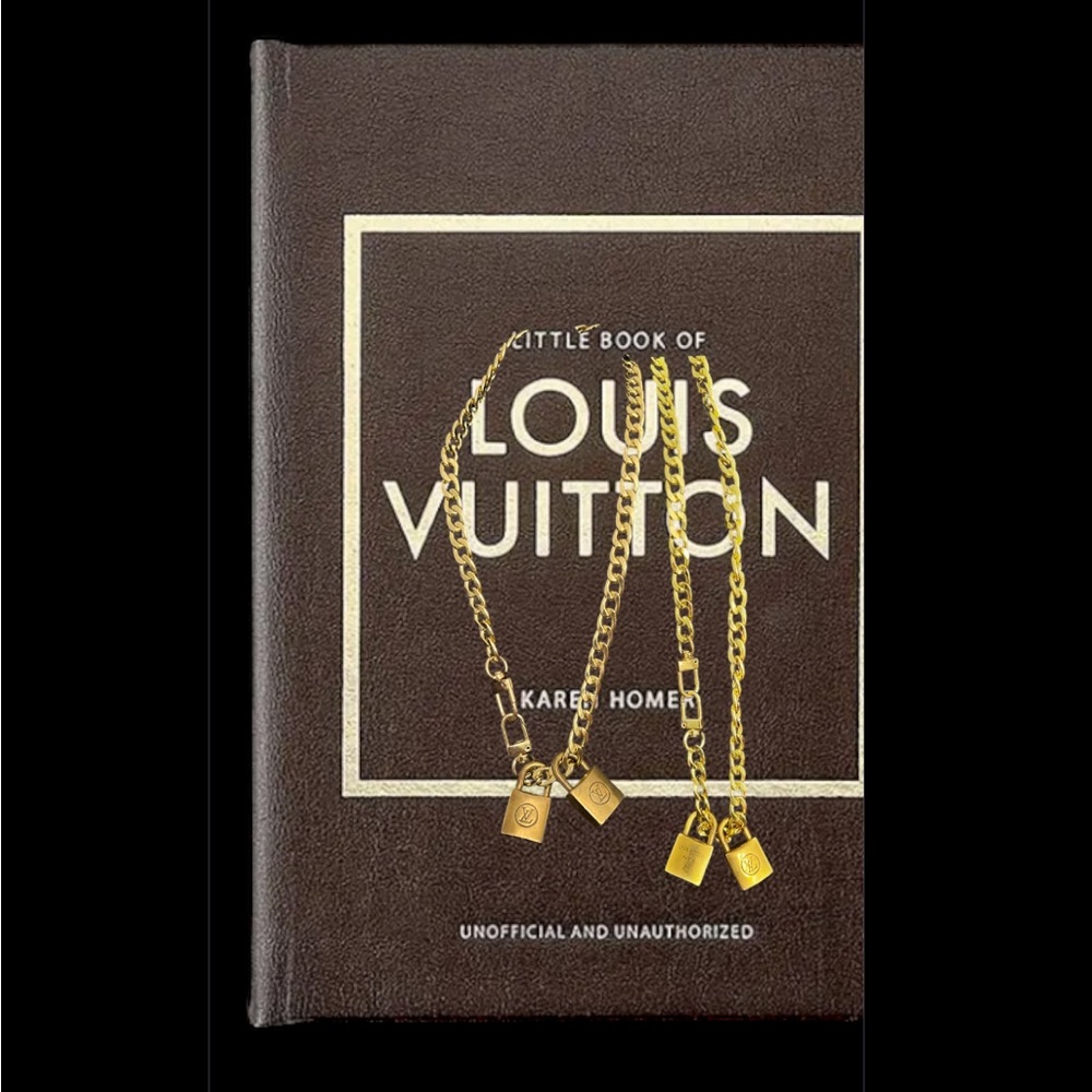 Gold Loui Vuitton Chain Necklace with 2 Lock Pendant